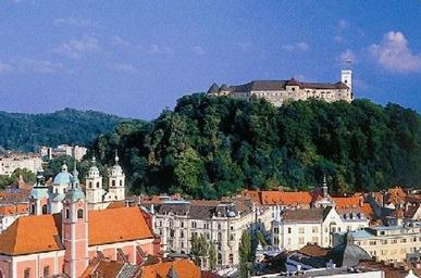 Ljubljana_grad_Panorama_17358_166390_sml