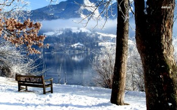 The bench by the lake is a place where Trond goes to think and dream about the future.
