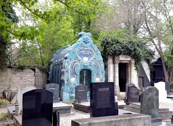 The fictional artist Ernst Kalman was said to be buried a few tombs away from the Blue Tomb here.