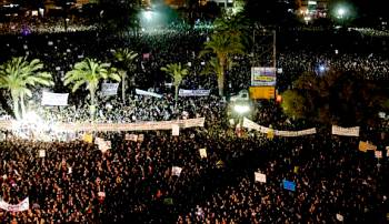 The Million Person March, a rally in Tel Aviv on March 3, 2011, a rally which marked a change in Devora's life.