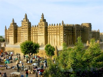Timbuktu, where this Mosque of Djenne, is the largest mud building in the world.